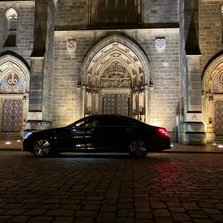 Toronto airport limo